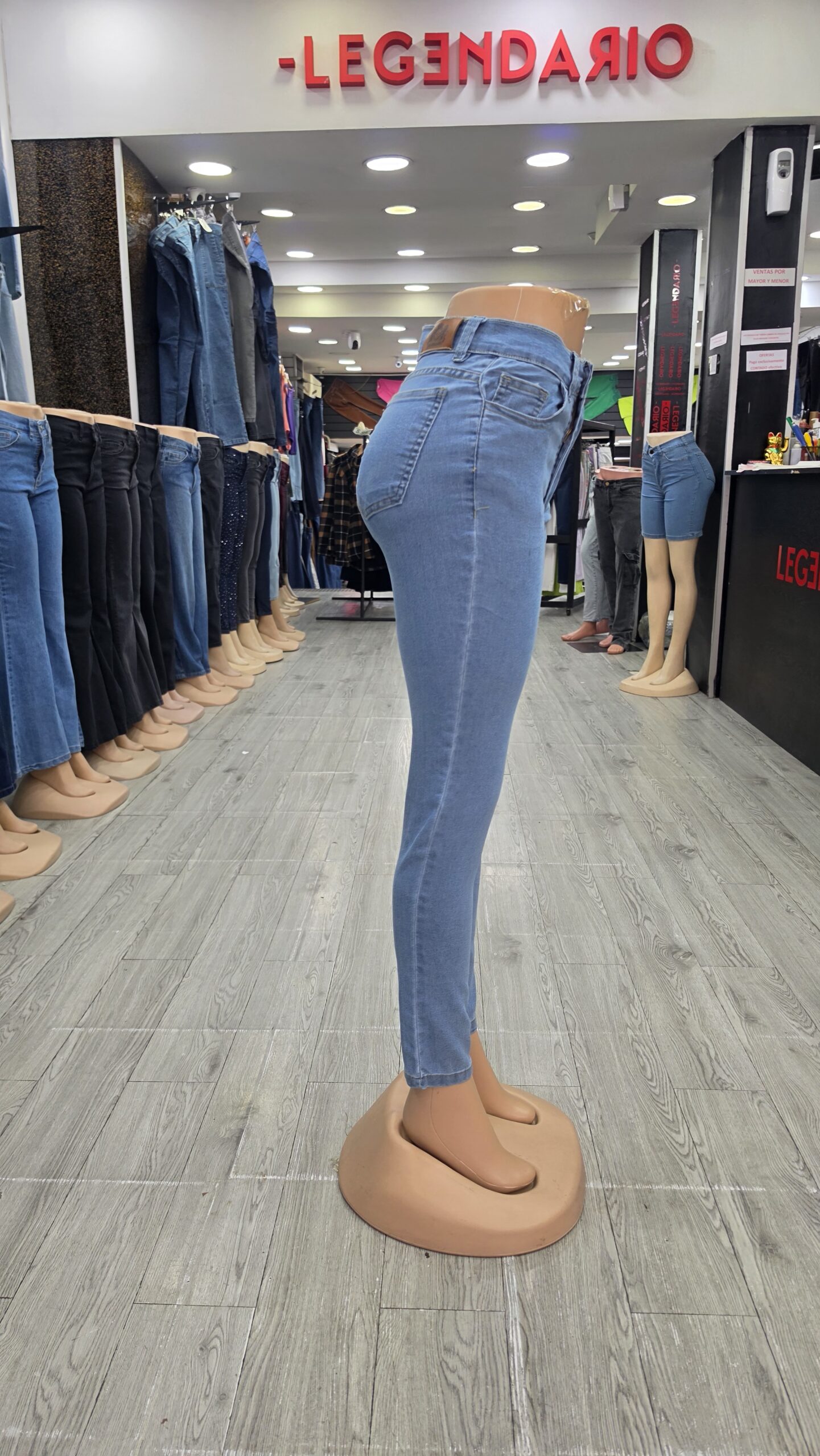 Jeans Skinny alicrado Celeste Claro - Imagen 4